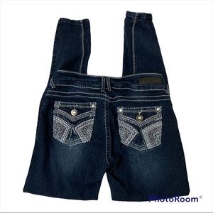 Wallflower Jeans Women's Size 5 Dark Denim Straight Leg Skinny Distressed